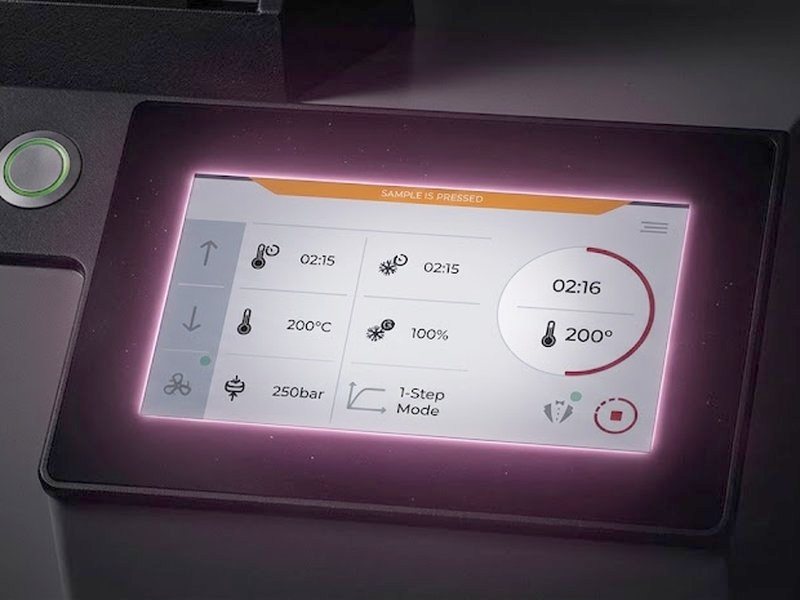 Referenzprojekt: Warmeinbettpresse: UI/UX-Design